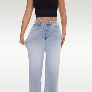 Elvara™ Mid-low Rise BBL Jeans